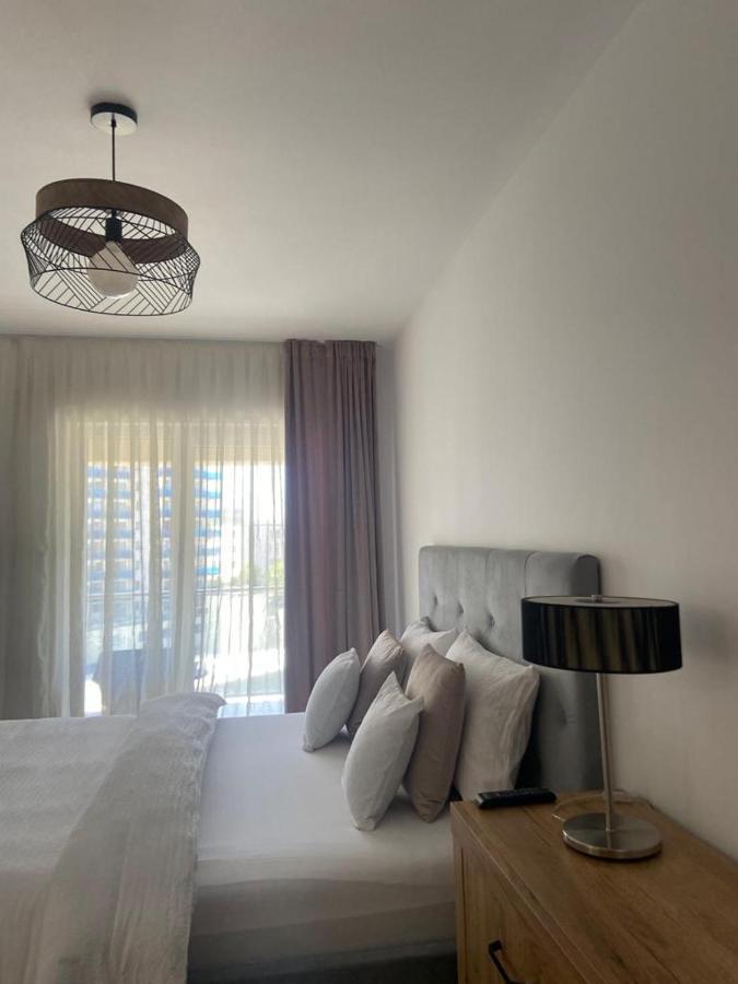 Dora City Apartament Appartement Cluj-Napoca Buitenkant foto
