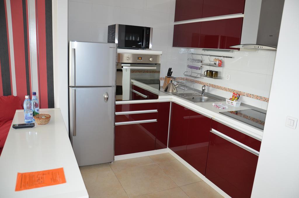 Dora City Apartament Appartement Cluj-Napoca Buitenkant foto