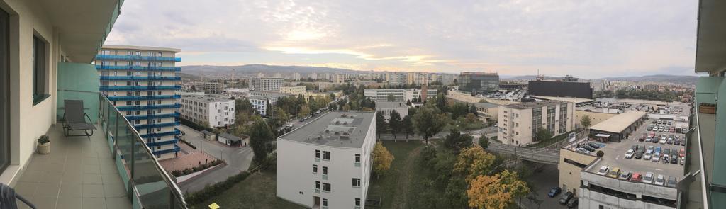 Dora City Apartament Appartement Cluj-Napoca Buitenkant foto