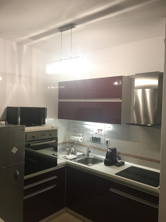 Dora City Apartament Appartement Cluj-Napoca Buitenkant foto
