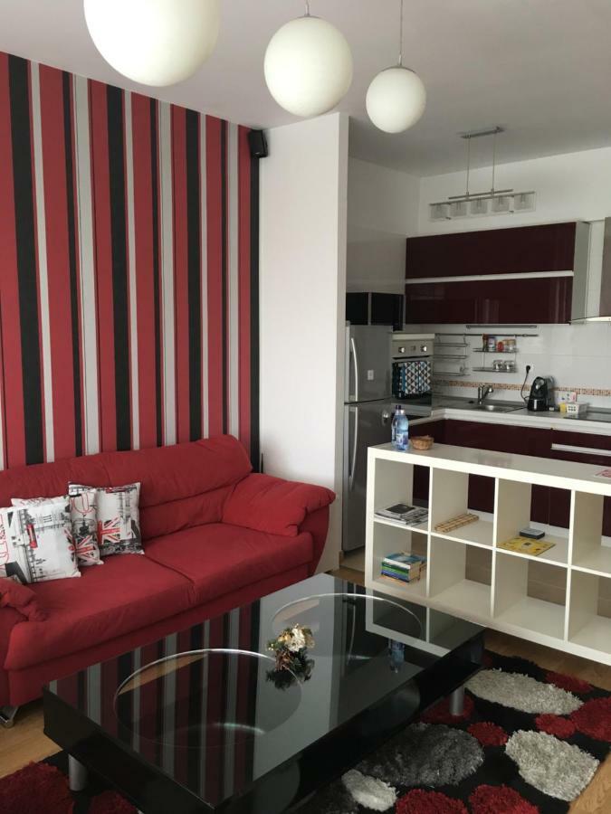 Dora City Apartament Appartement Cluj-Napoca Buitenkant foto